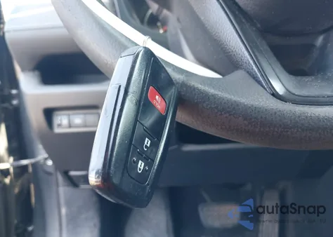 2019 Toyota Rav4 Xle from USA, damaged, VIN 2T3W1RFV1KW026684